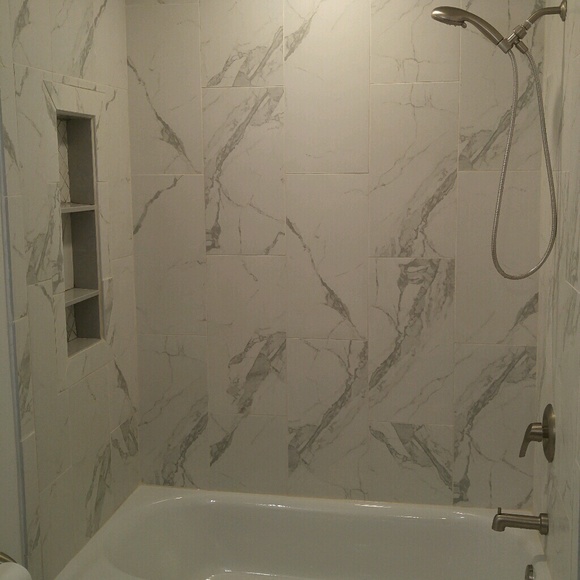 Meet your Posher, Amy - Picture 1 of 1